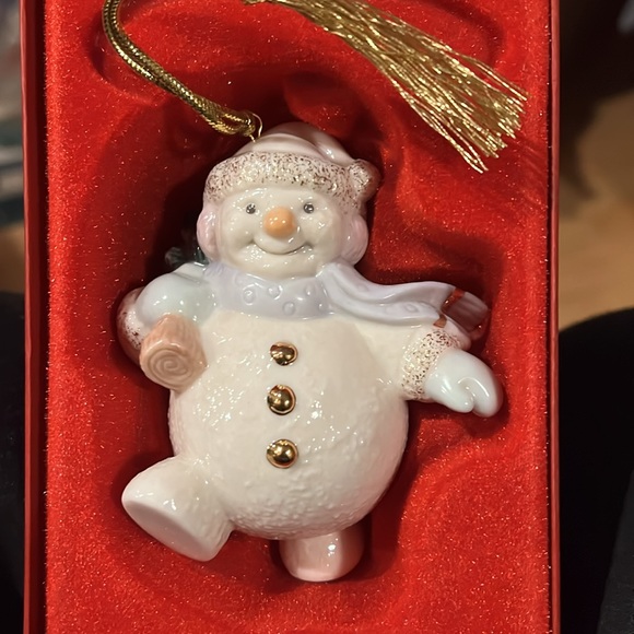 Lenox porcelain china collectible snowman ornament. NIB 3rd in series. Adorable! - Picture 1 of 10